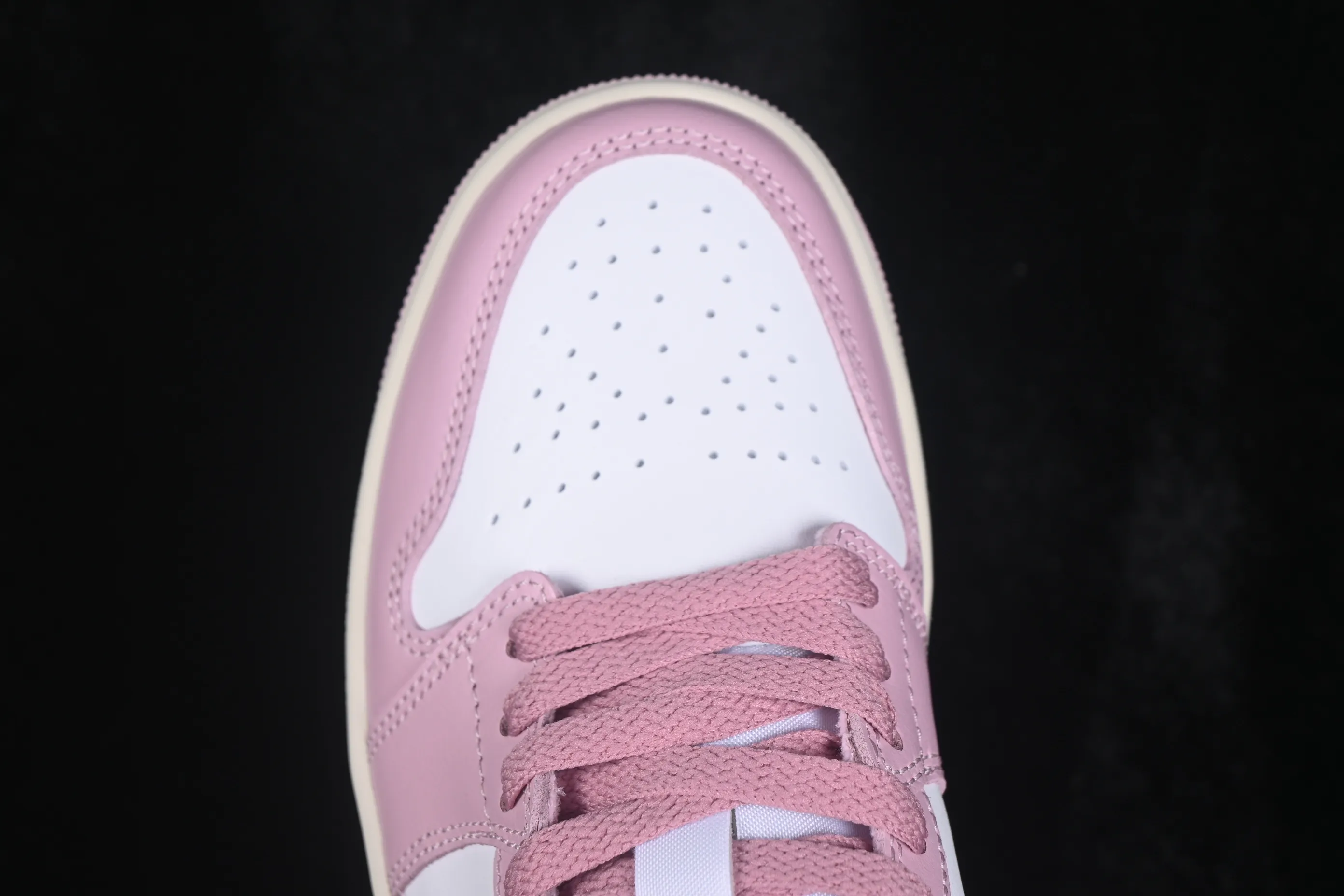 All categories Air Jordan Jordan series basketball shoes Air Jordan 1 Low G version pure original Air Jordan 1 Low AJ1 Joe 1 white pink low-top retro culture basketball shoes DC0774-607